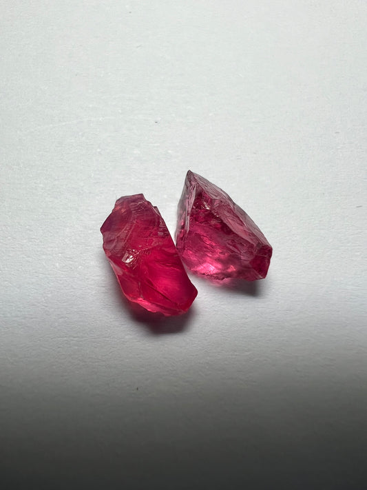 Mahenge Spinel Pair 5 ct / 2 pcs